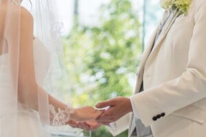 結婚式の新郎新婦