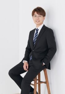 シンプルで大人っぽい印象のプロフィール写真_高田馬場_男性版